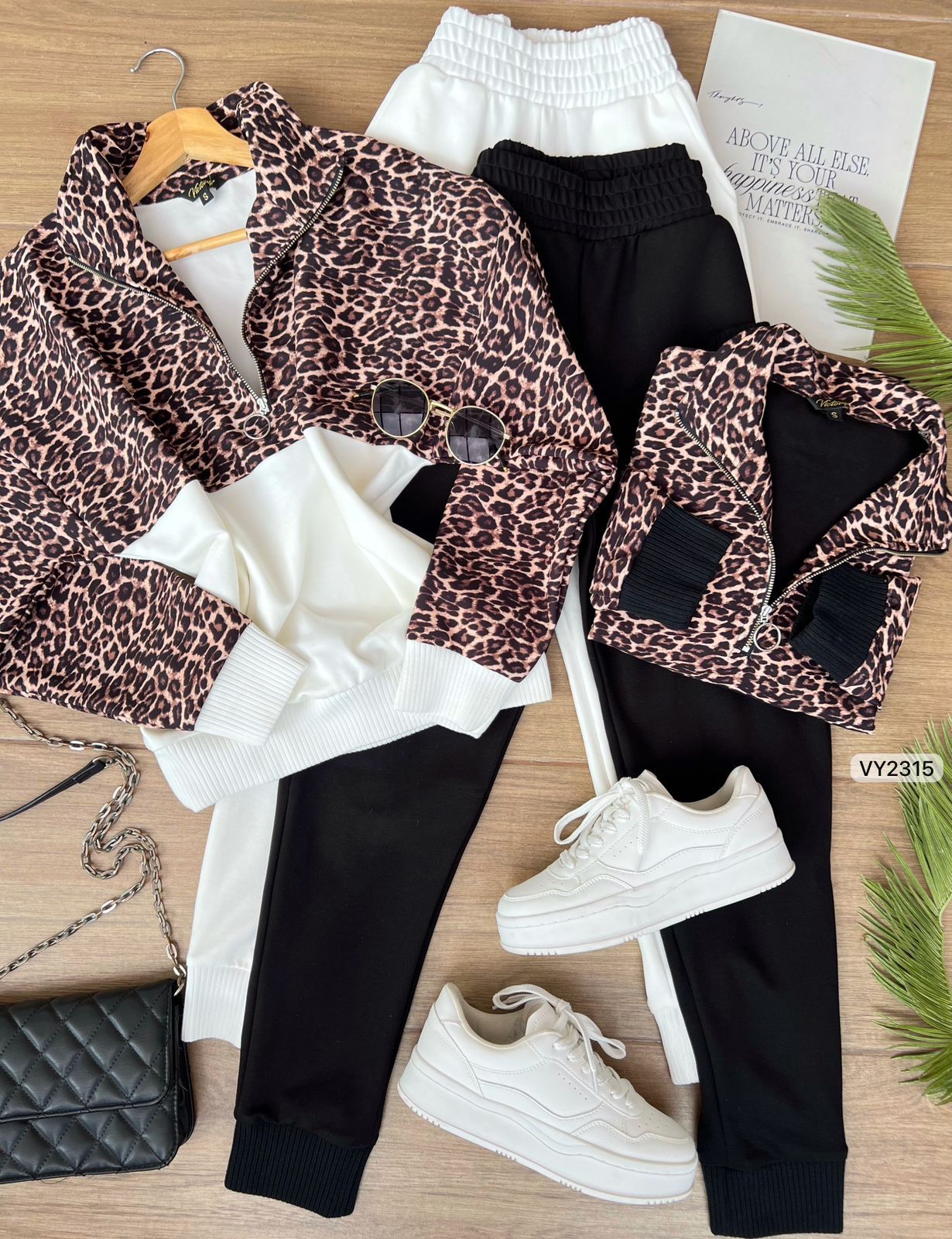 SET ANIMAL PRINT (BUZO Y JOGGER)