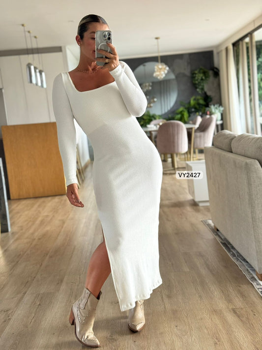 Vestido Manga Larga en Hilo