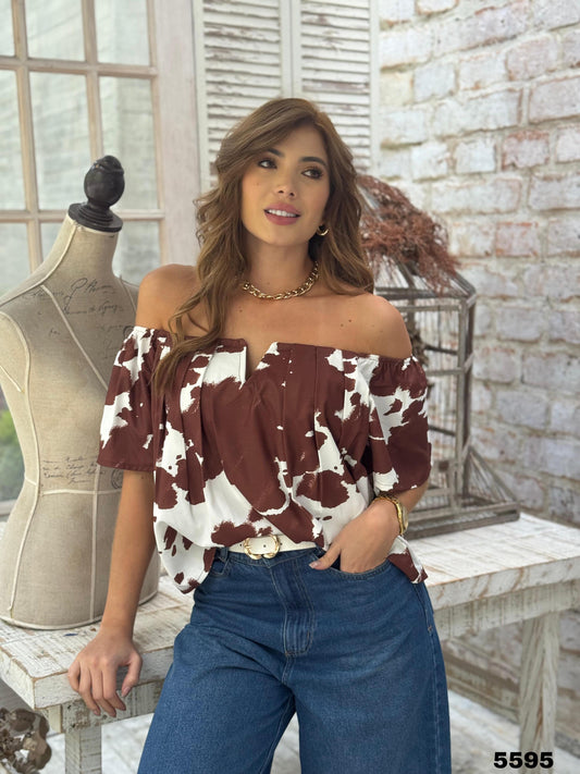 Blusa Estampada Tipo Vaca Silueta Relajada - Estilo Único - EUREKkA FASHION