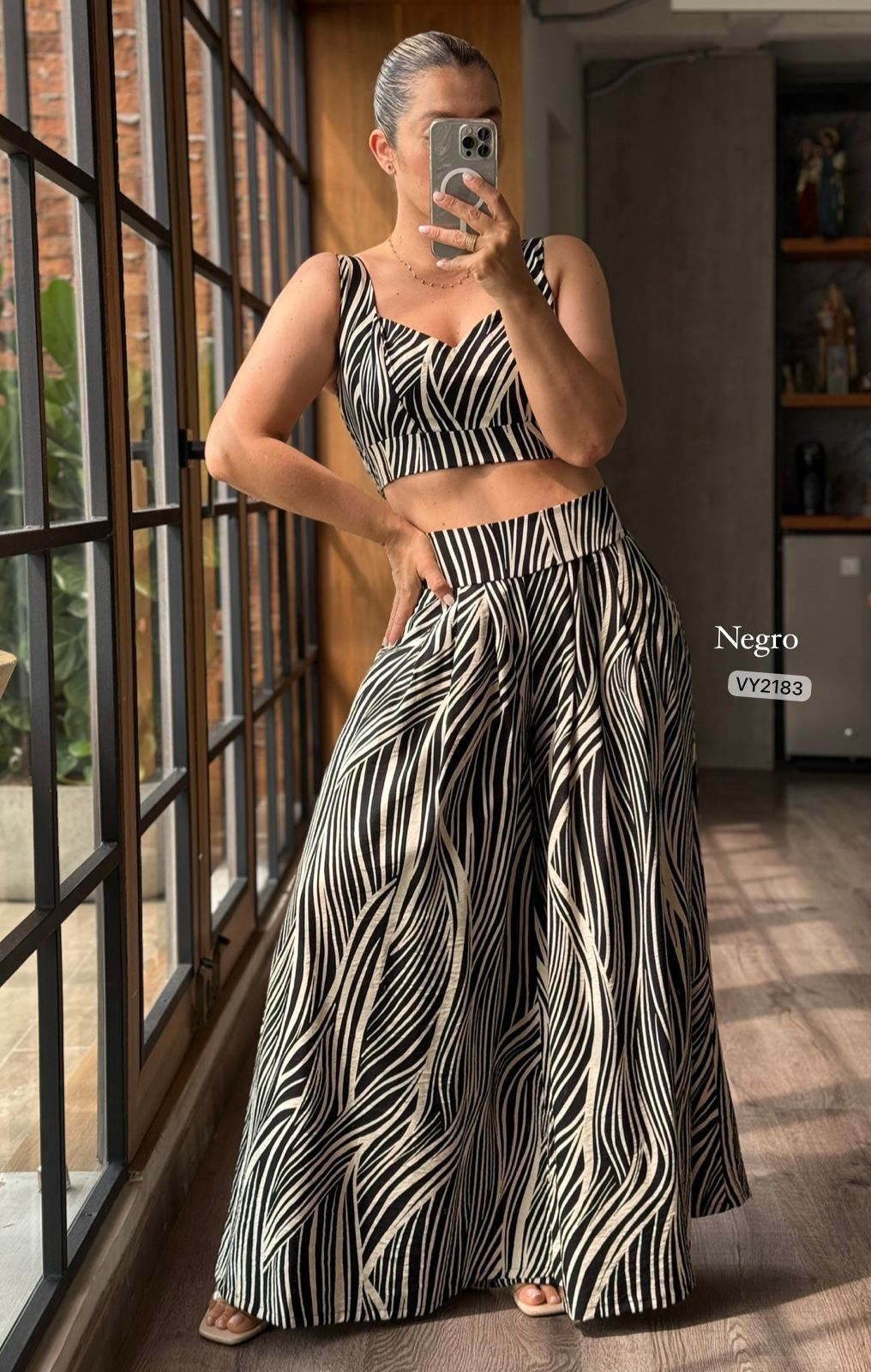 Vestido Zebra Largo - Elegancia Animal Print - EUREKkA  FASHION